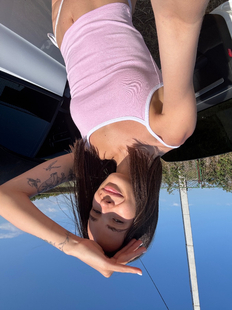 Sexy model Tina in Algiers